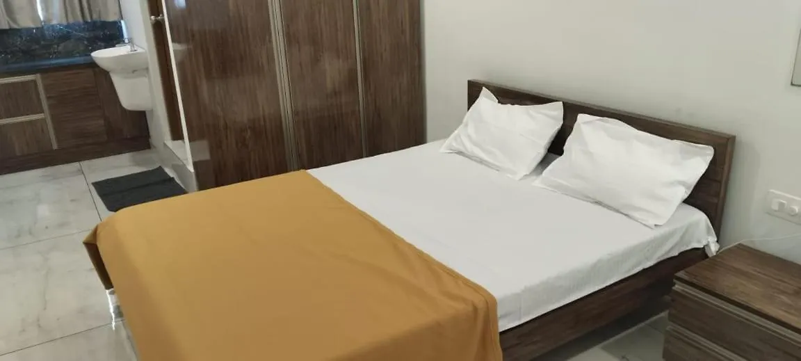 Hotel Dreamland Residency Kochi 0*,